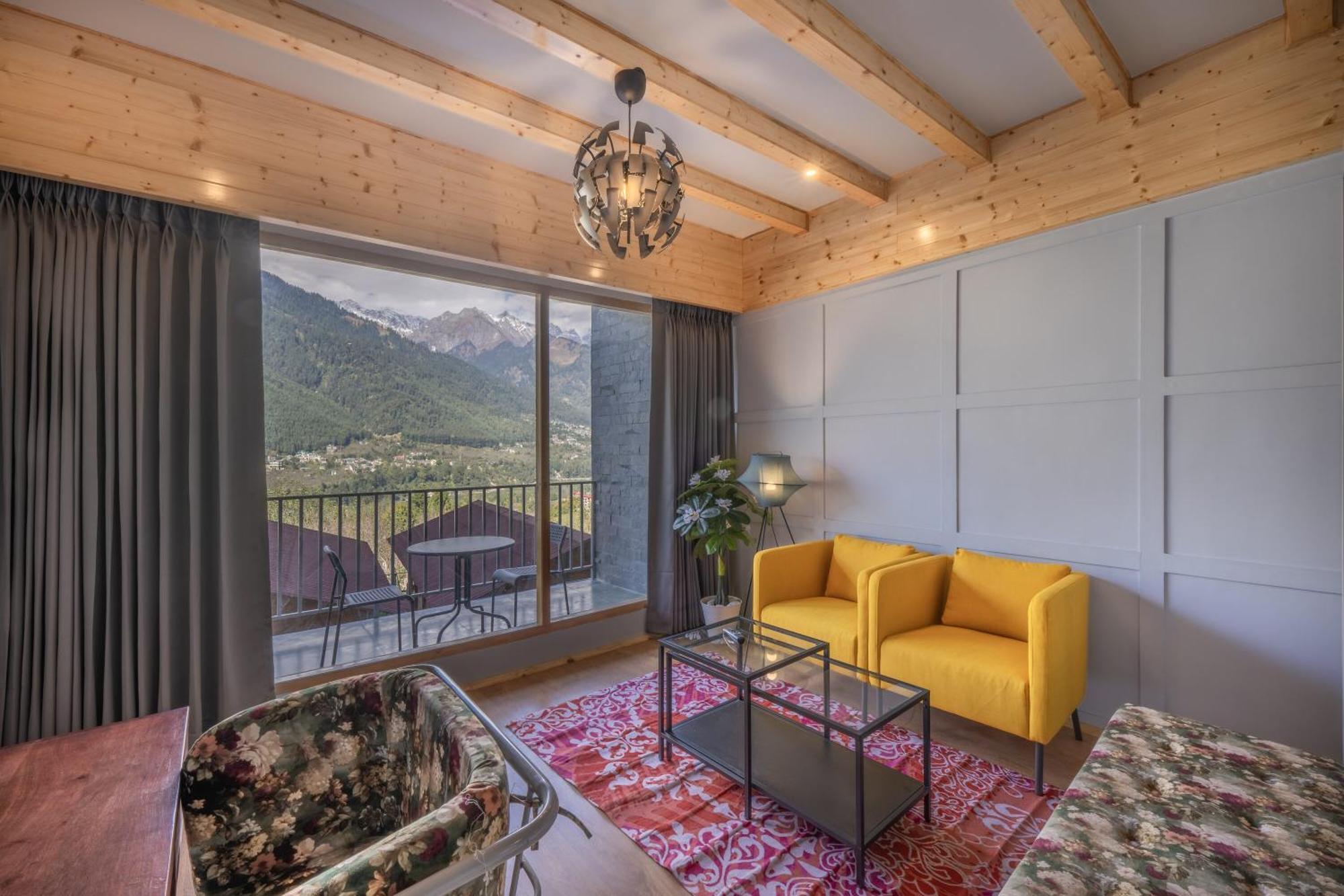 Echor Himalayan Heights Luxe Manali Hotel ภายนอก รูปภาพ