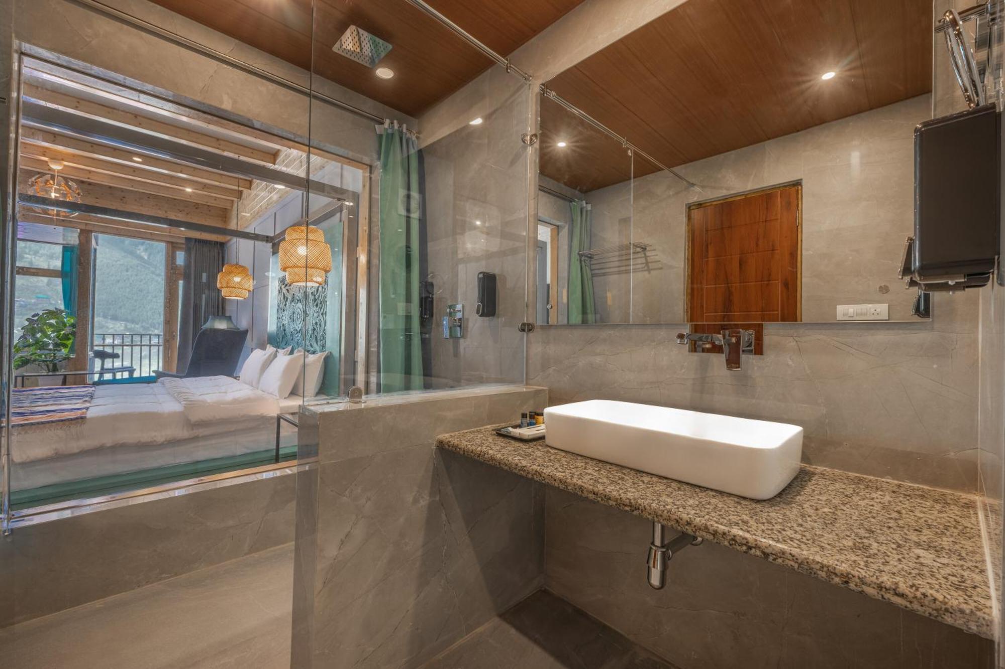Echor Himalayan Heights Luxe Manali Hotel ภายนอก รูปภาพ