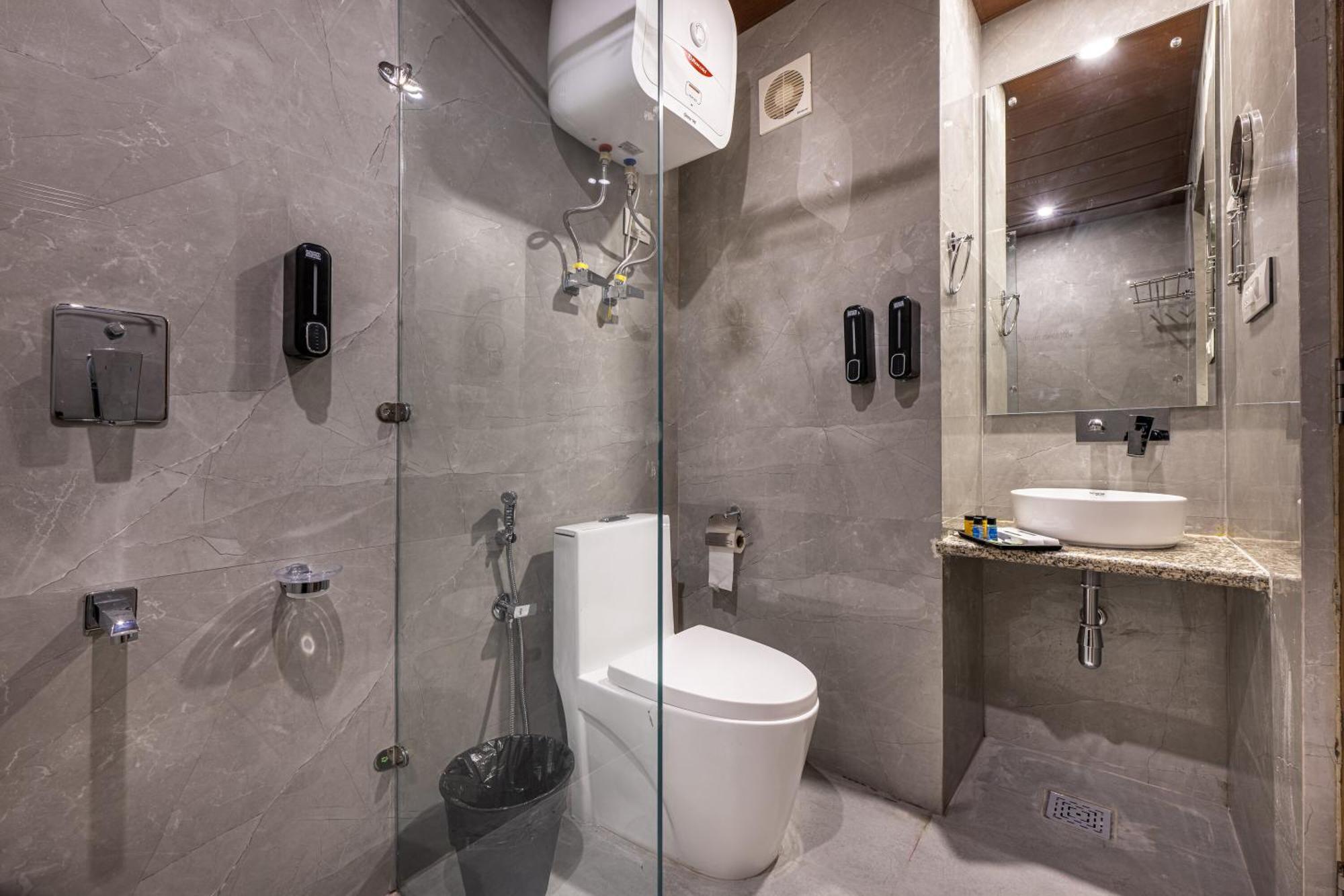Echor Himalayan Heights Luxe Manali Hotel ภายนอก รูปภาพ