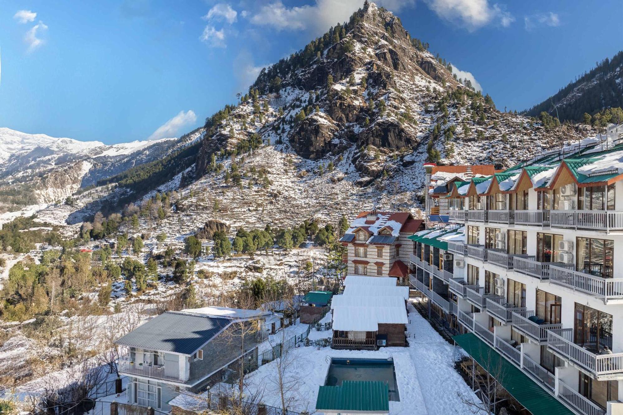 Echor Himalayan Heights Luxe Manali Hotel ภายนอก รูปภาพ